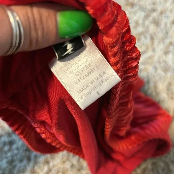 Dippin’ Daisy’s velvet one shoulder bikini top - Picture 4 of 4